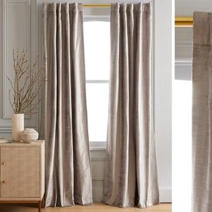 ✌️OUT✌️NWT QUINCE 48x108 Luster Velvet Room Darkening Curtain Silver 2502